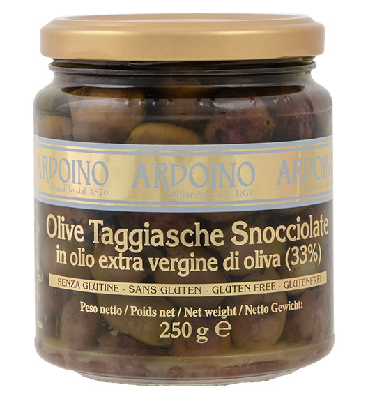 Oliven Taggiasche entsteint in Olivenöl